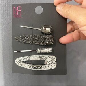 No Boundaries Black and Silver Hair Clip Set